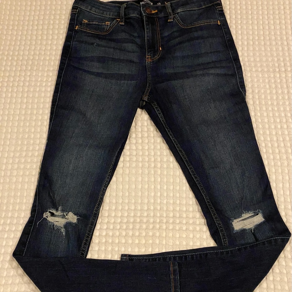 Brand new never worn Hollister denim jeans 👖